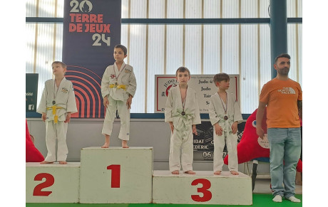 Médaille d'argent 🥈 pour Eden LAVALLEE